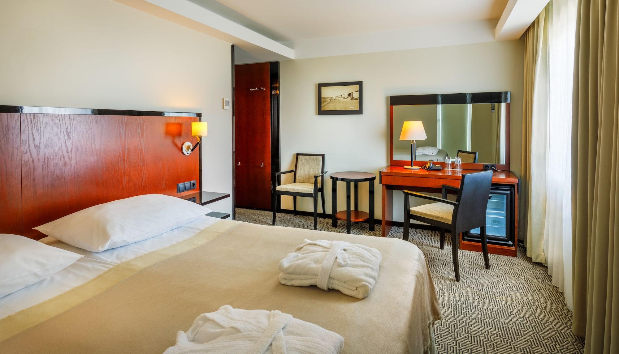 Meresuu Spa & Hotel Narva-Jõesuu Esterno foto