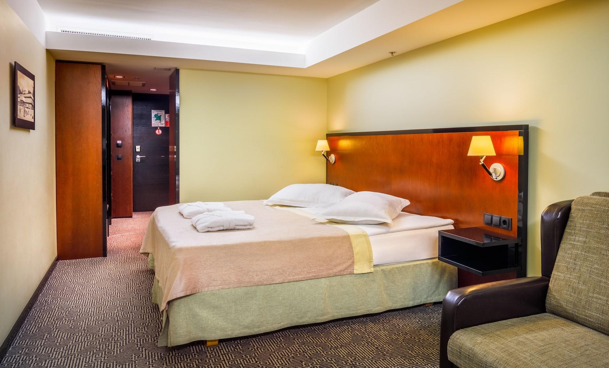 Meresuu Spa & Hotel Narva-Jõesuu Esterno foto
