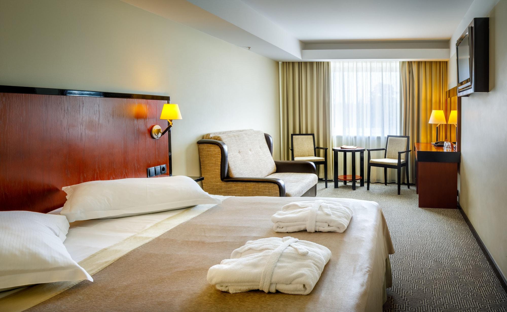 Meresuu Spa & Hotel Narva-Jõesuu Esterno foto